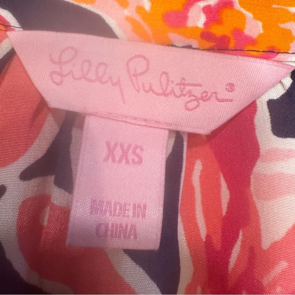 Lilly Pulitzer Elsie Silk Floral Blouse Size XXS Pink, Navy & White NWOT - Picture 4 of 10